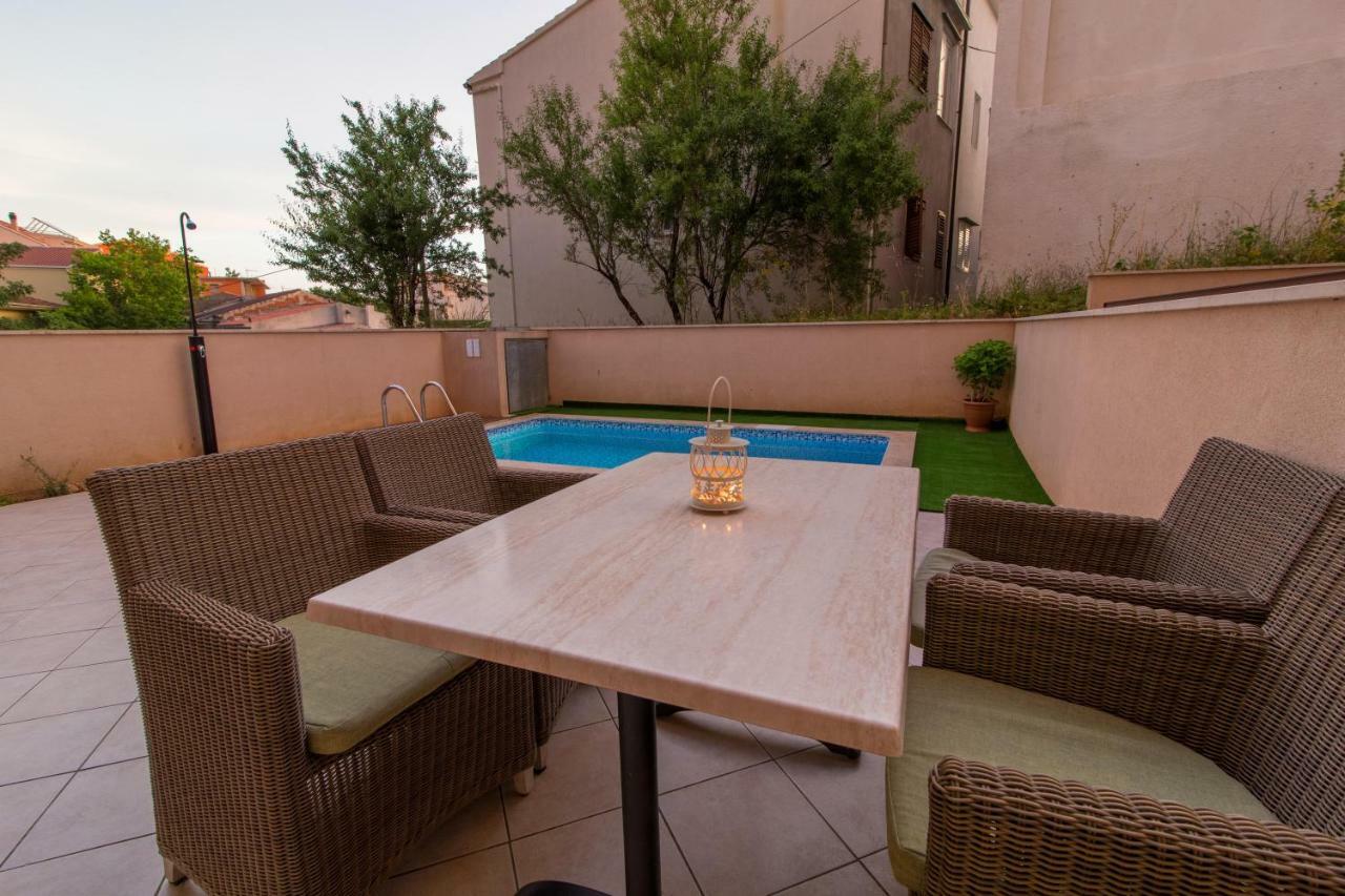 Apartman S Bazenom U Centru Appartement